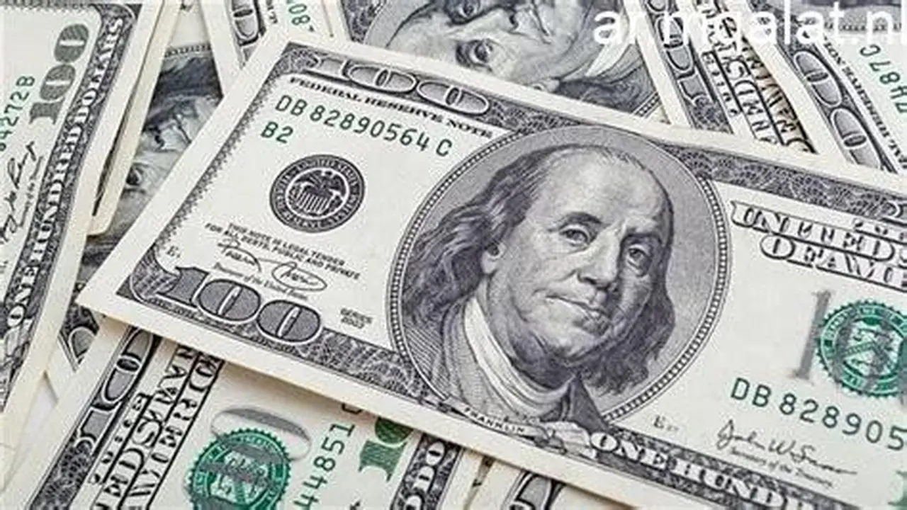 تباين سعر الدولار في البنوك المصرية خلال تعاملات يوم الاثنين الجاري